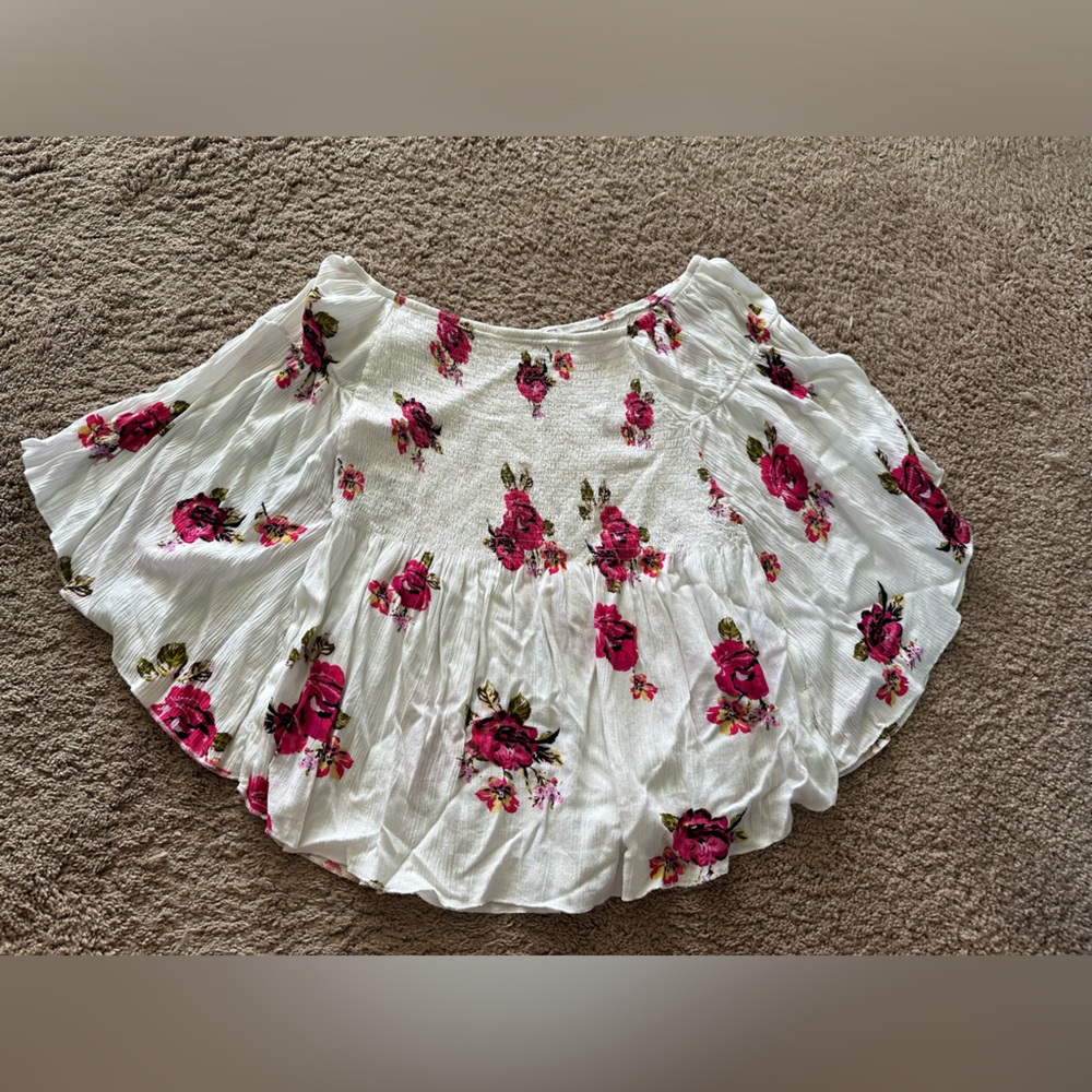 Pink and white floral top